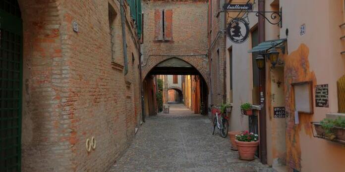 ferrara bicicletta