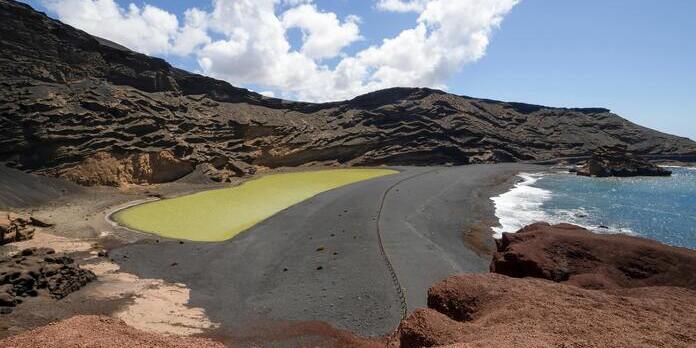 lanzarote spiagge nere