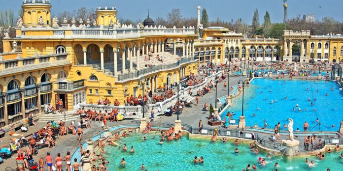 Terme di Budapest: guida completa tra relax, storia e benessere terme budapest